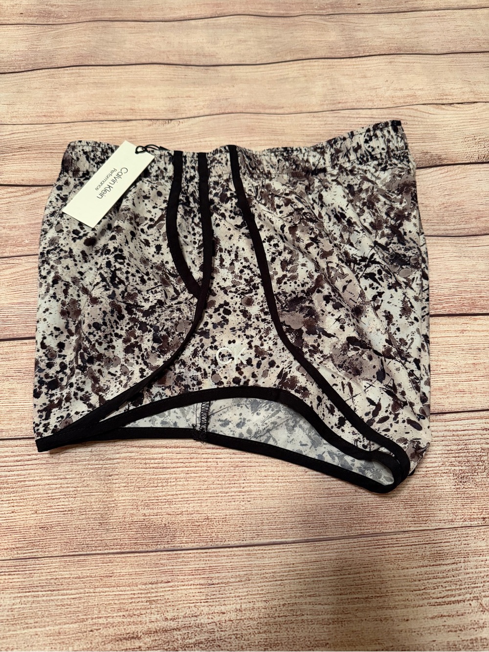 Calvin Klein Black Gray Splatter Performance Running Shorts Women Size Small NWT - Picture 4 of 7